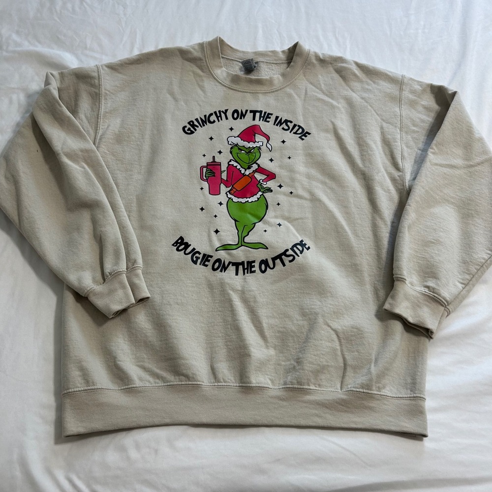 Gildan Grinchy On The Inside Bougie On The Outside Tan Sweatshirt Large